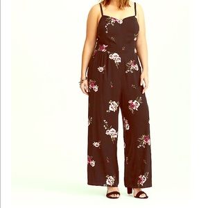 Torrid BLACK FLORAL CHALLIS JUMPSUIT